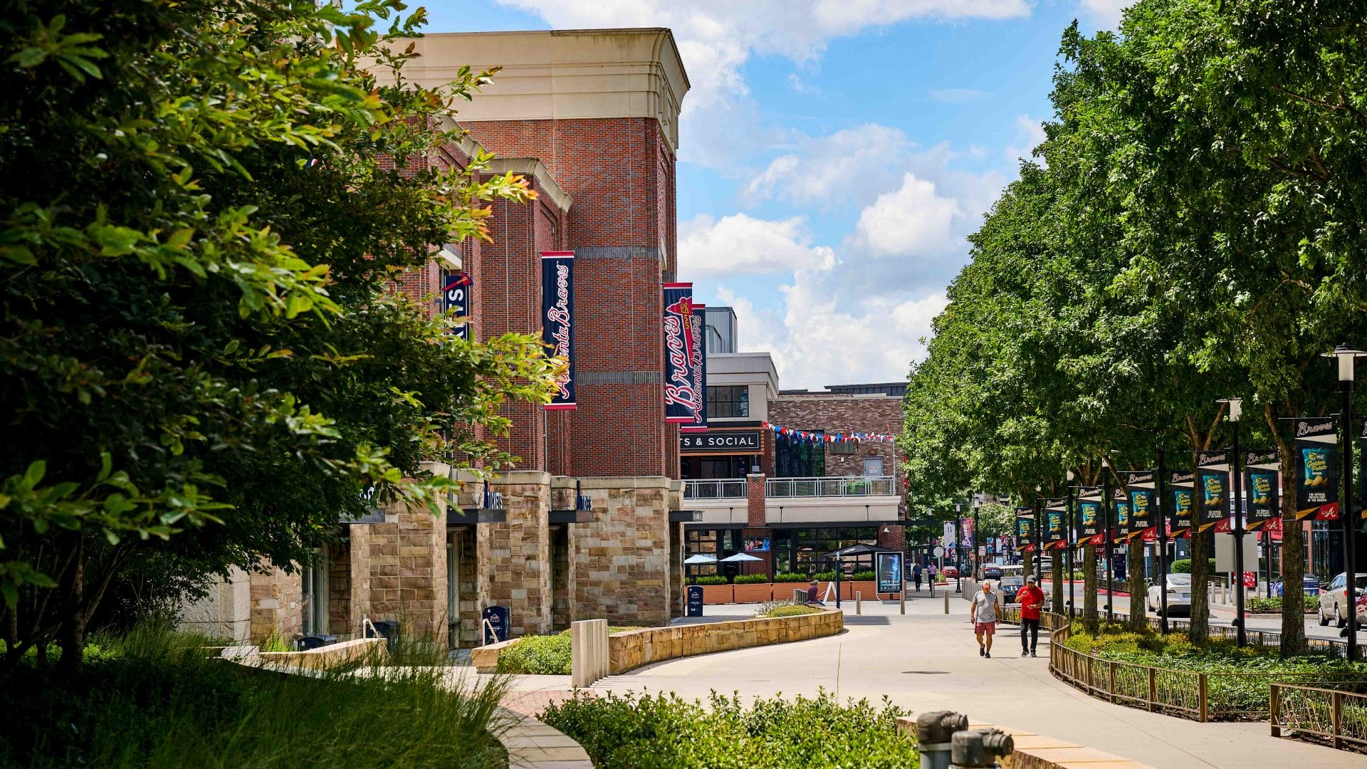 MeadowsLandscapes-commercial-truist-park (11)